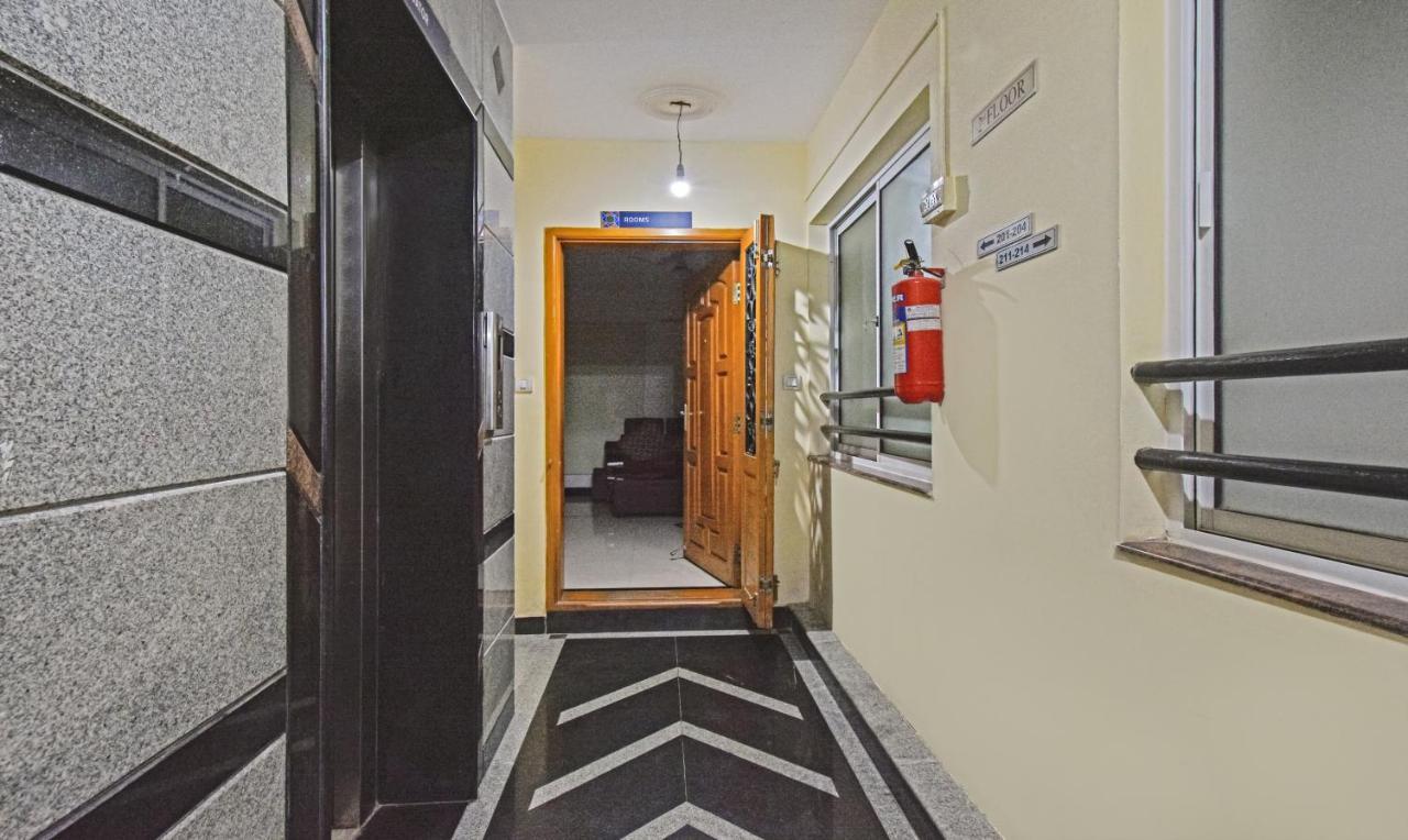 Treebo Samhaar Residency Thoraipakkam Hotel Csennai Kültér fotó